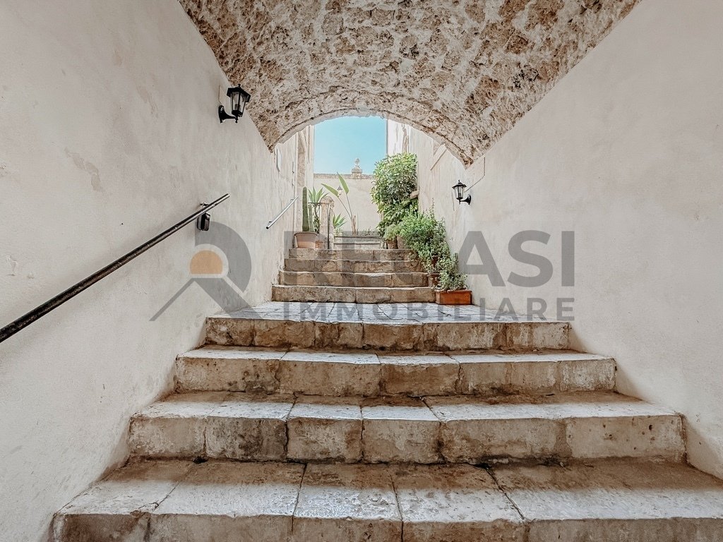 3 bedrooms historic apartment, 145 m² Noto, Syracuse (province) photo 3