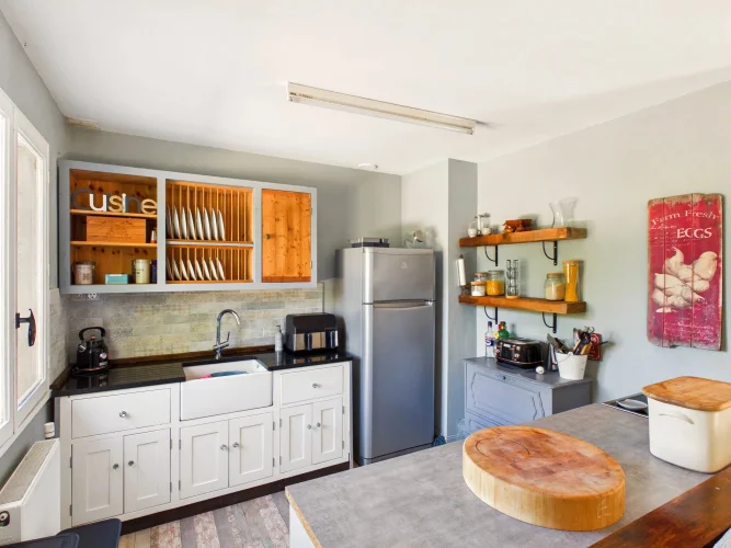 Versatile Village Home with Four Bedrooms and Lovely Views photo 3