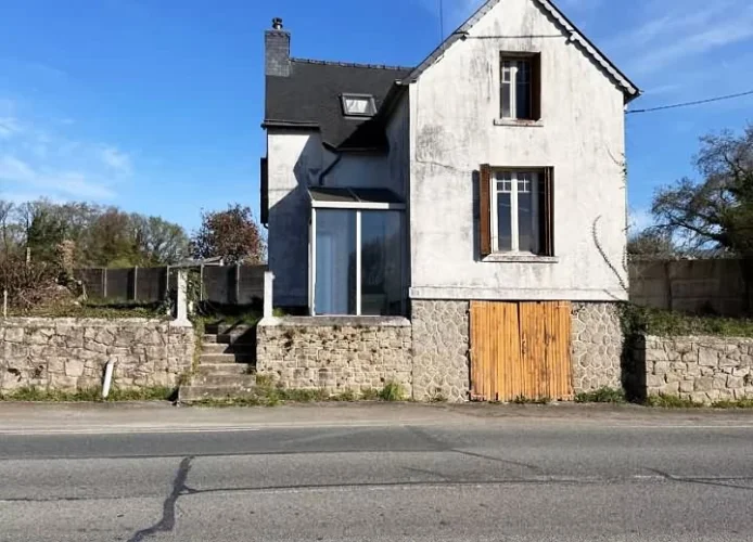 Detached Stone and Slate Property(72.18 sqm), Situated on the Edge of a Village, in the Area of