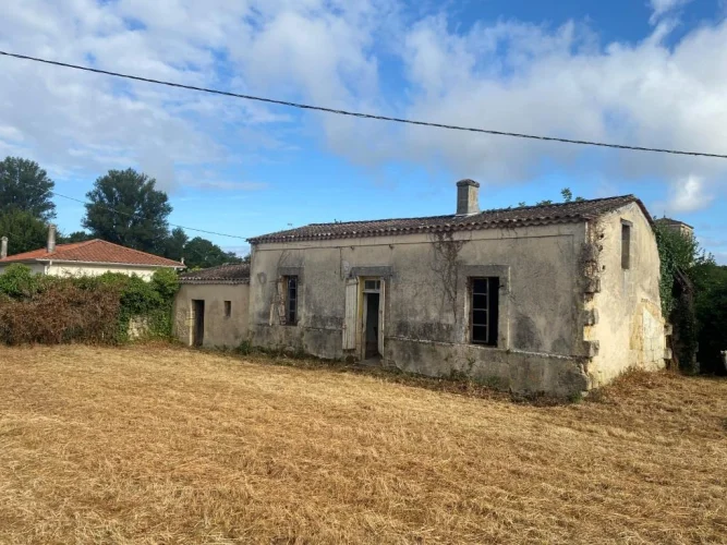 Pugnac House to be Completely Restored
