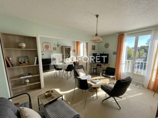 Occupied Life Annuity - 2-Room Apartment 65.40 m² with Balcony and Sea View photo 2