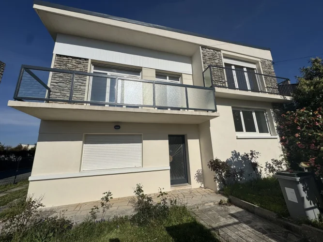 Architect-Designed House – Saint-Jean District, Montluçon