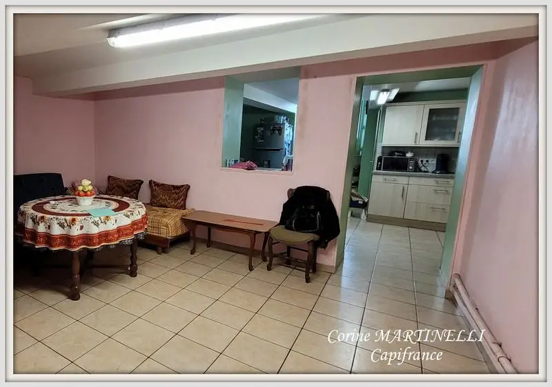 House for sale in Astaffort — 2 bedrooms, 178 m² photo 5