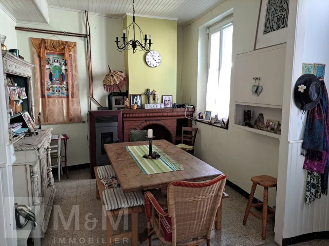 Quillan Town Center, Large House of Approximately photo 2