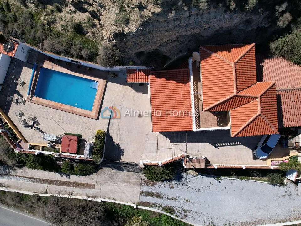 Almeria Homes photo 5