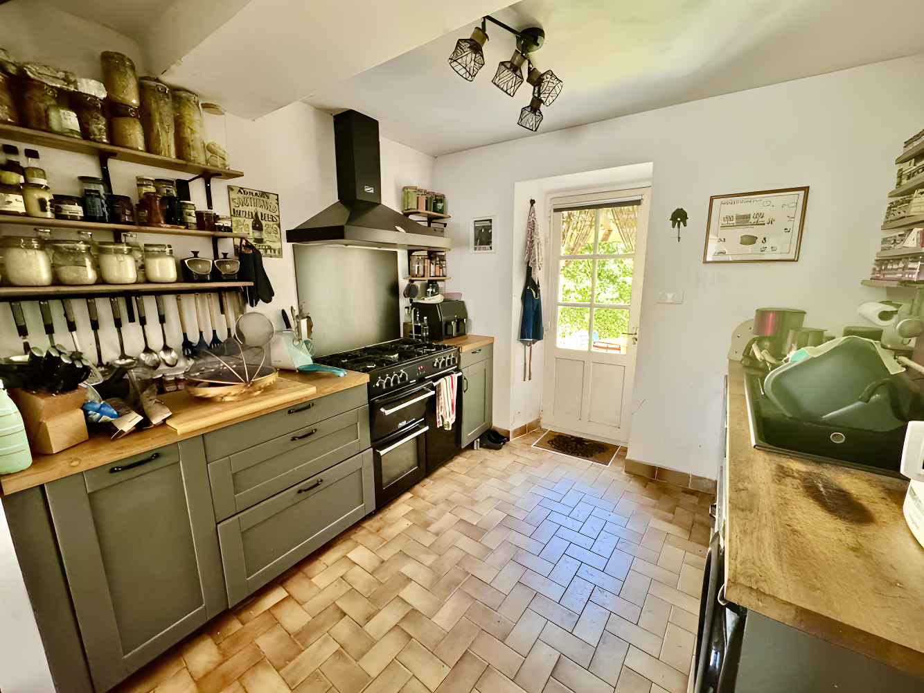 Characterful Village House with Garden and Barn photo 4