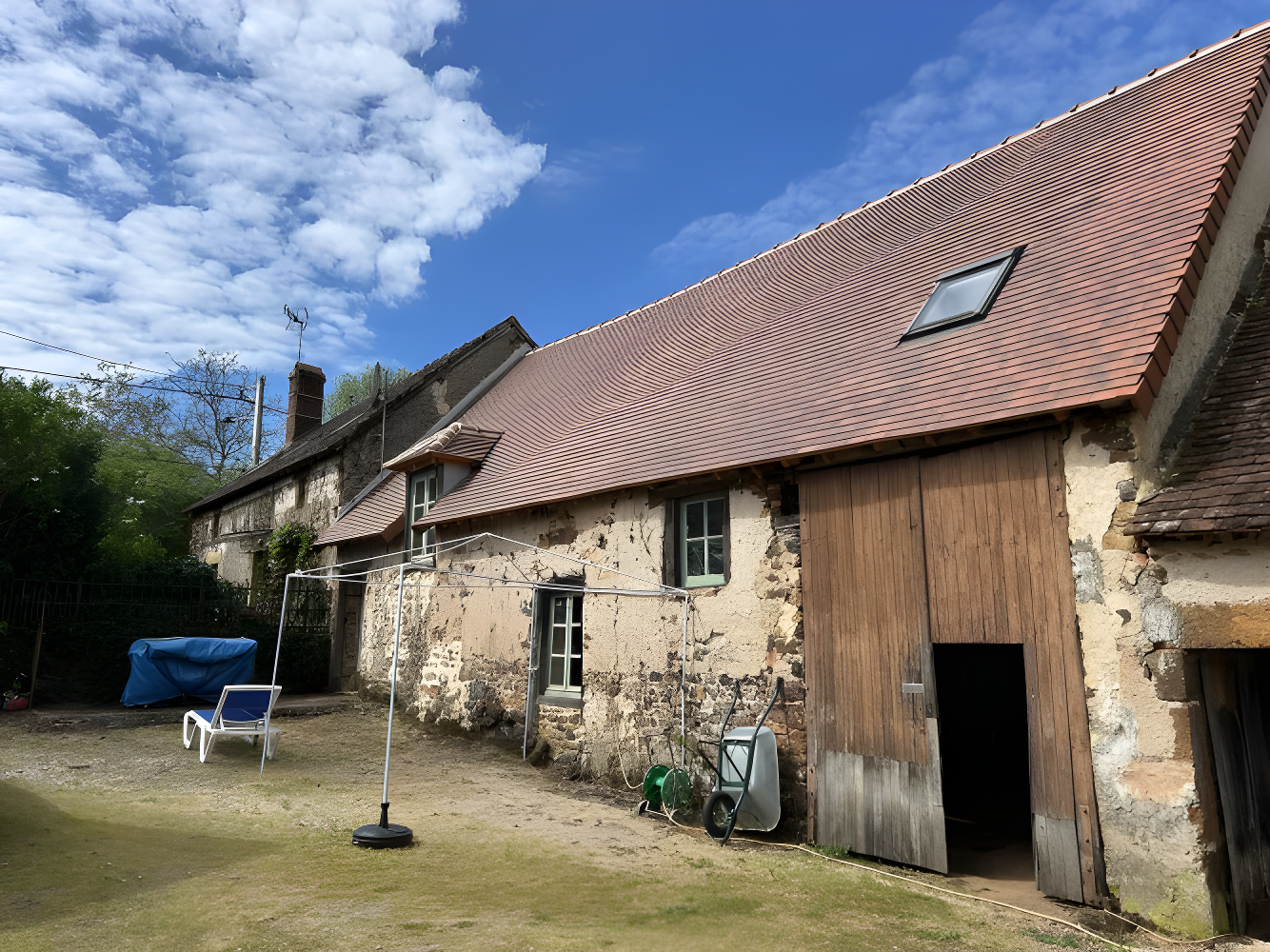 Charming Fermette Cottage with Pool