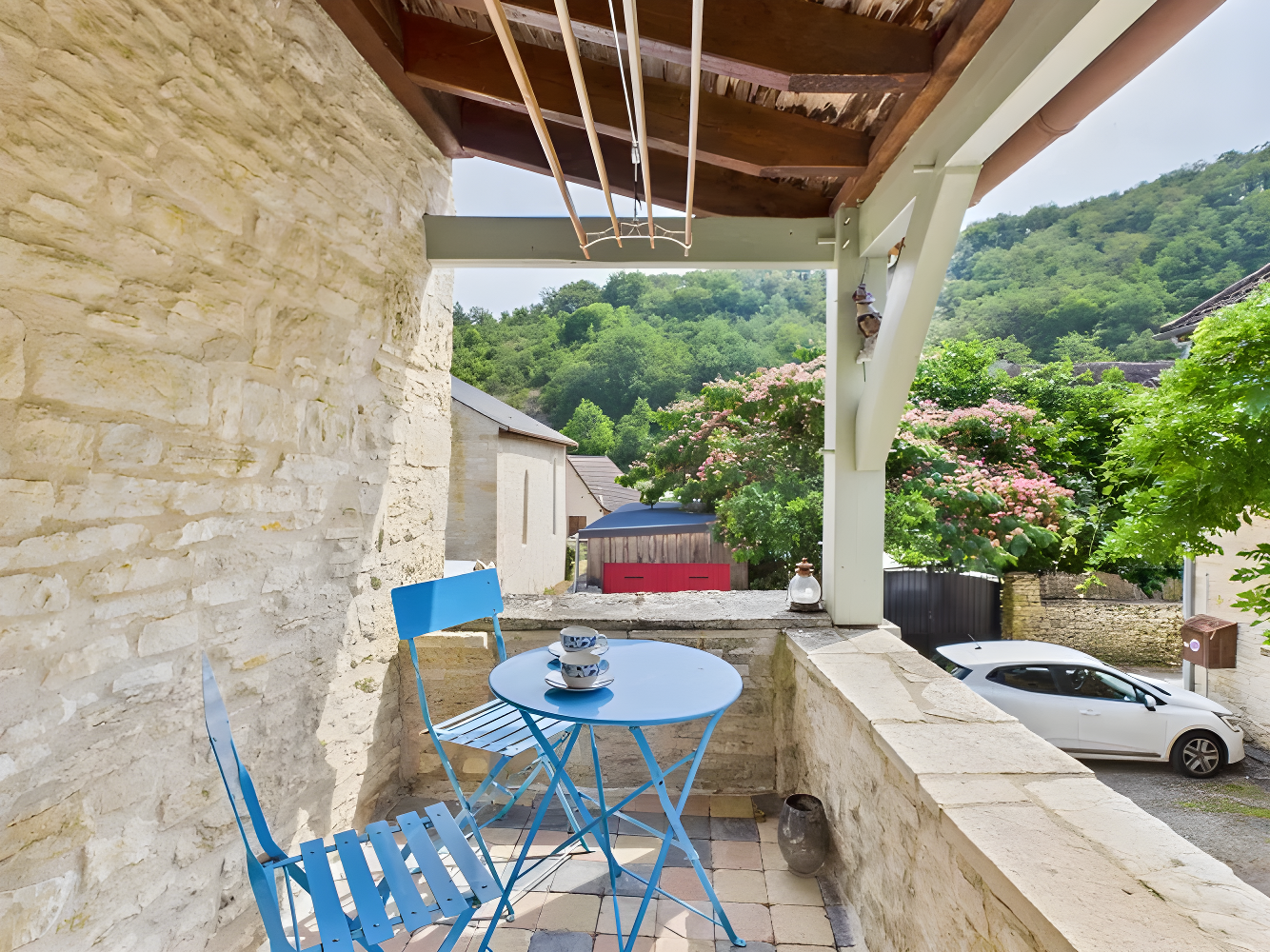 Charming Stone Village House with Covered Terrace photo 2