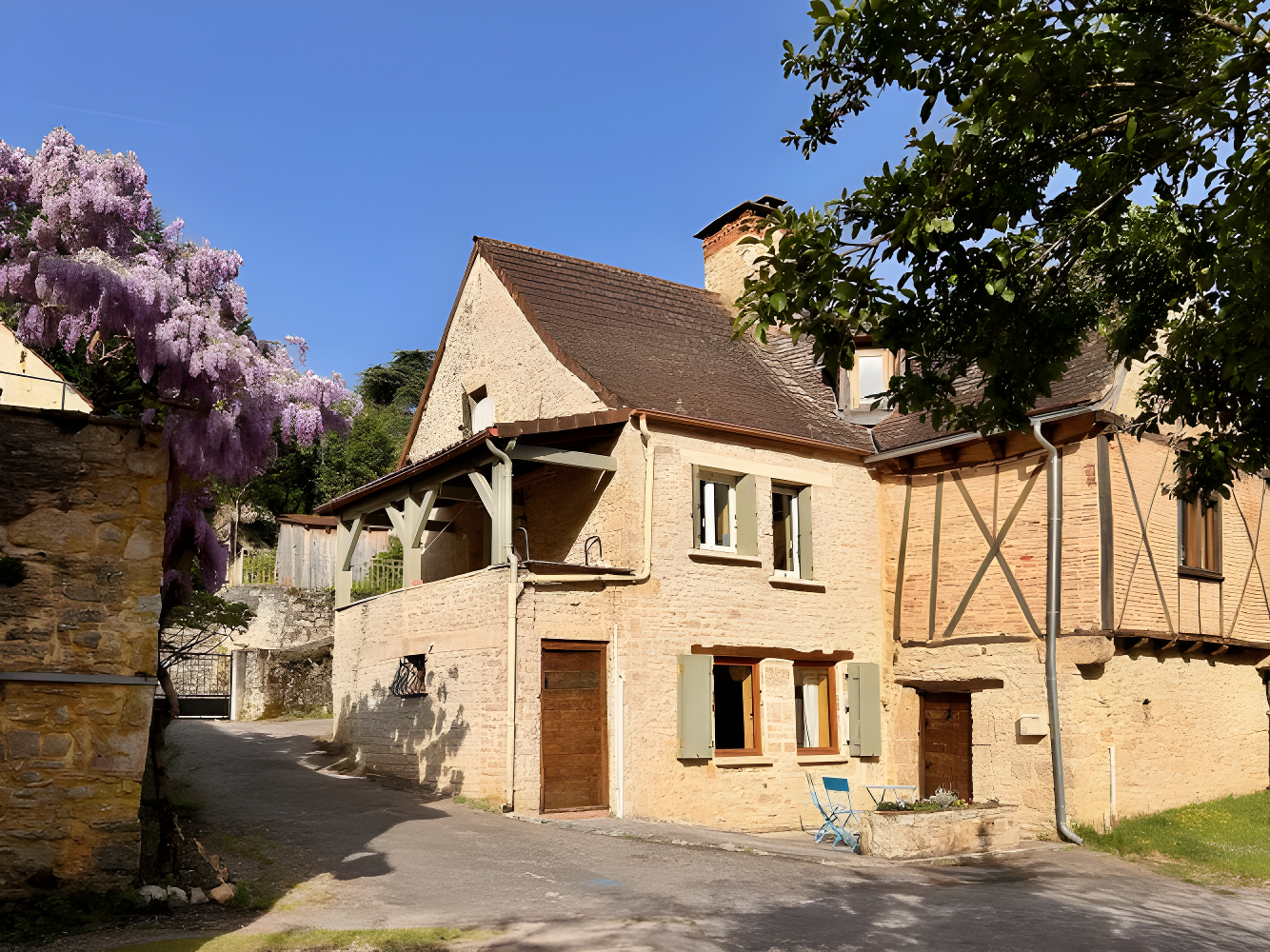 Charming Stone Village House with Covered Terrace