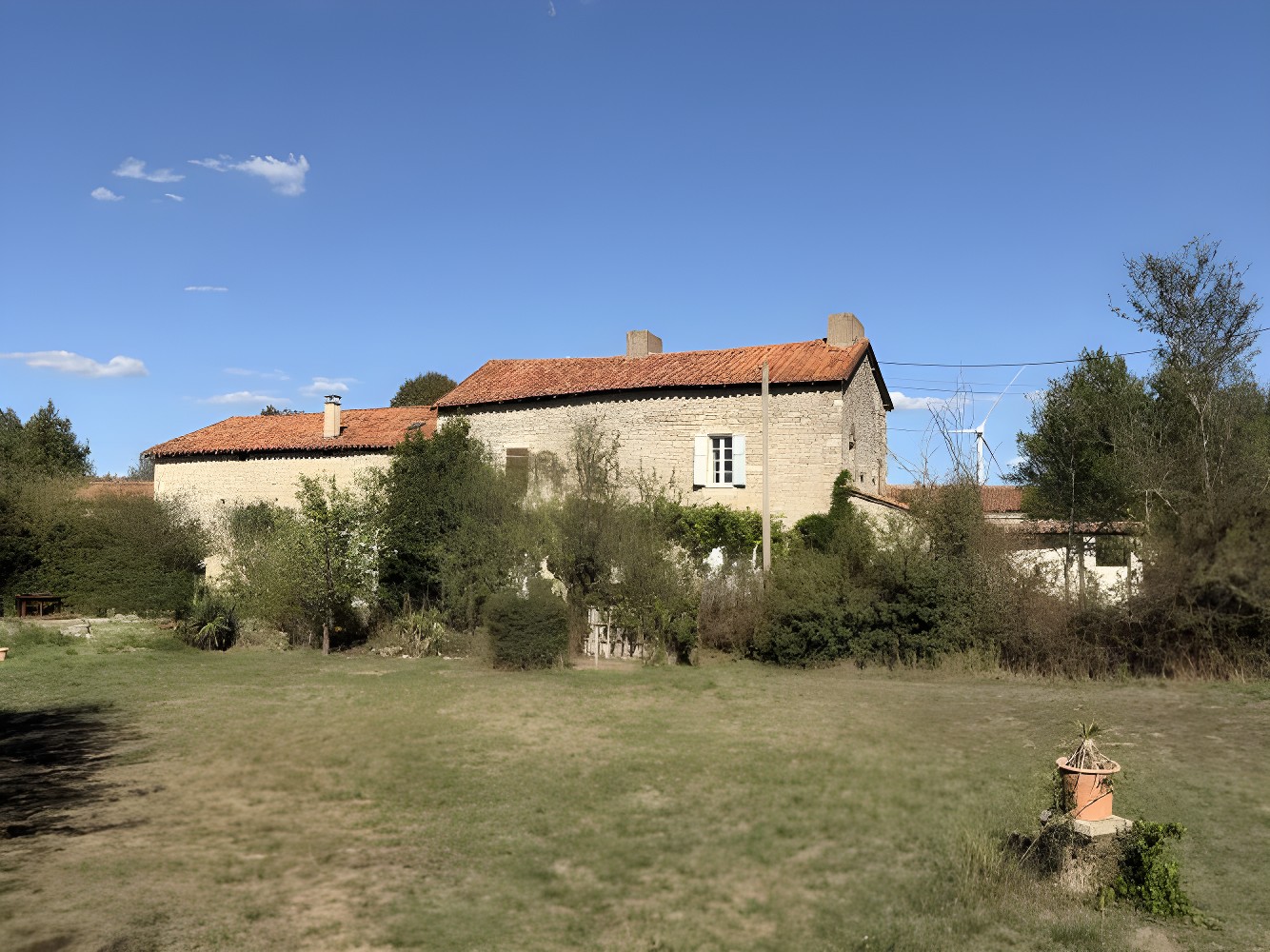 Charming Stone Property with Tower, Character and Development Potential Near Champagne-Mouton photo 2