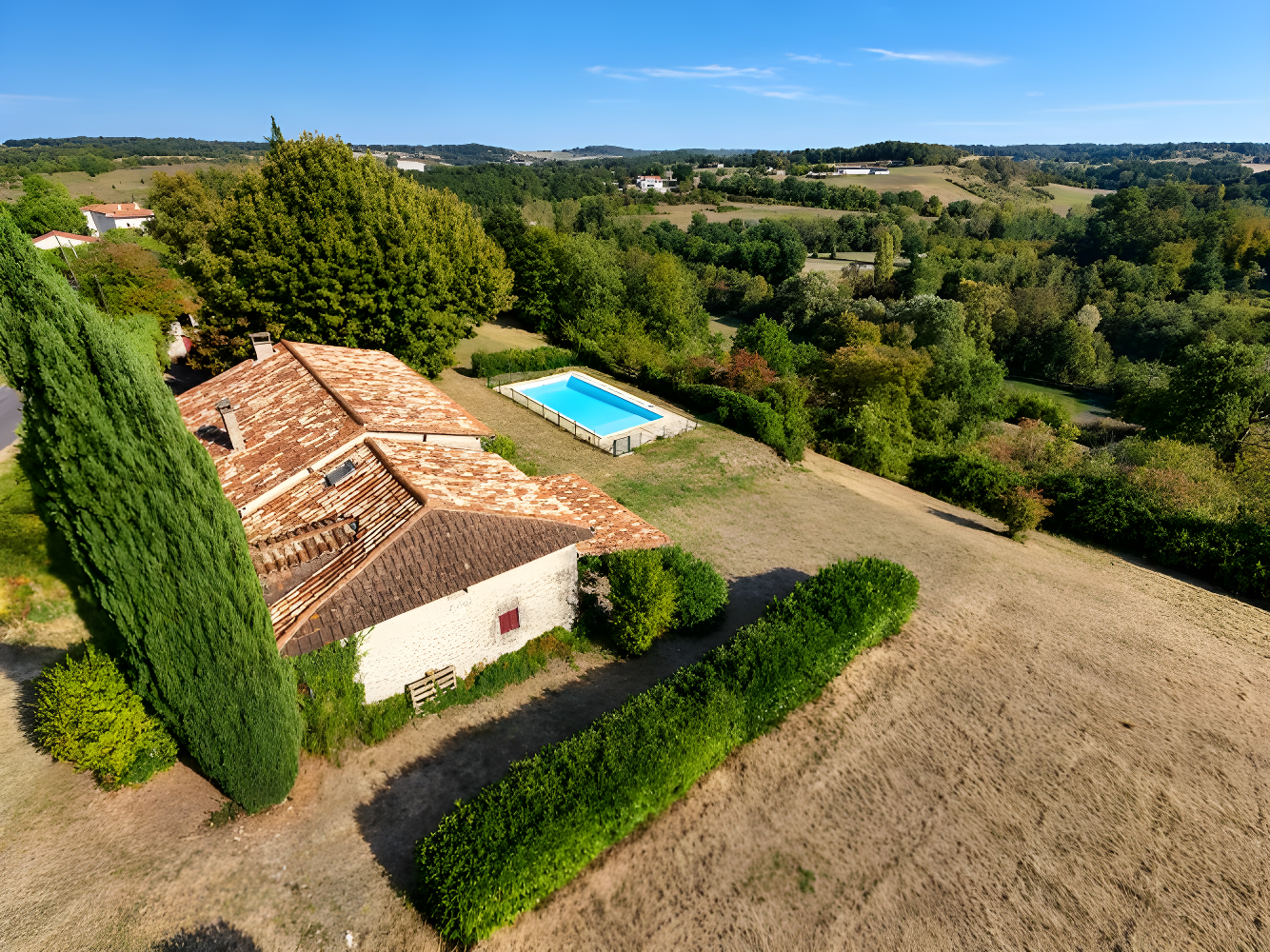 Stone House with Pool and Spectacular Views photo 2