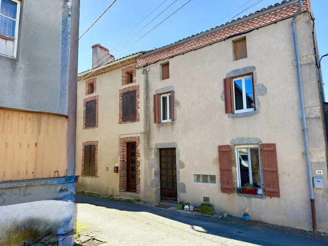 On the Egde of a Vibrant Town, Two Bedroom House