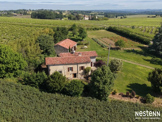 For Sale: Former Farmhouse with Outbuildings and 2 Hectares of Land, 2 km from Condom
