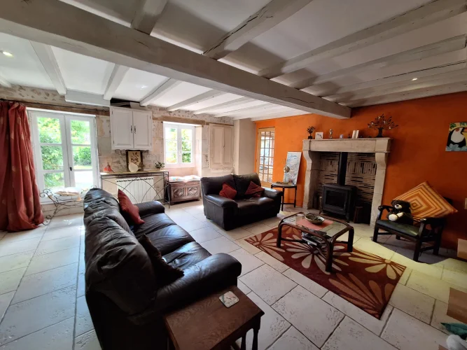 Delightful Character Property in a Quiet Hamlet photo 4