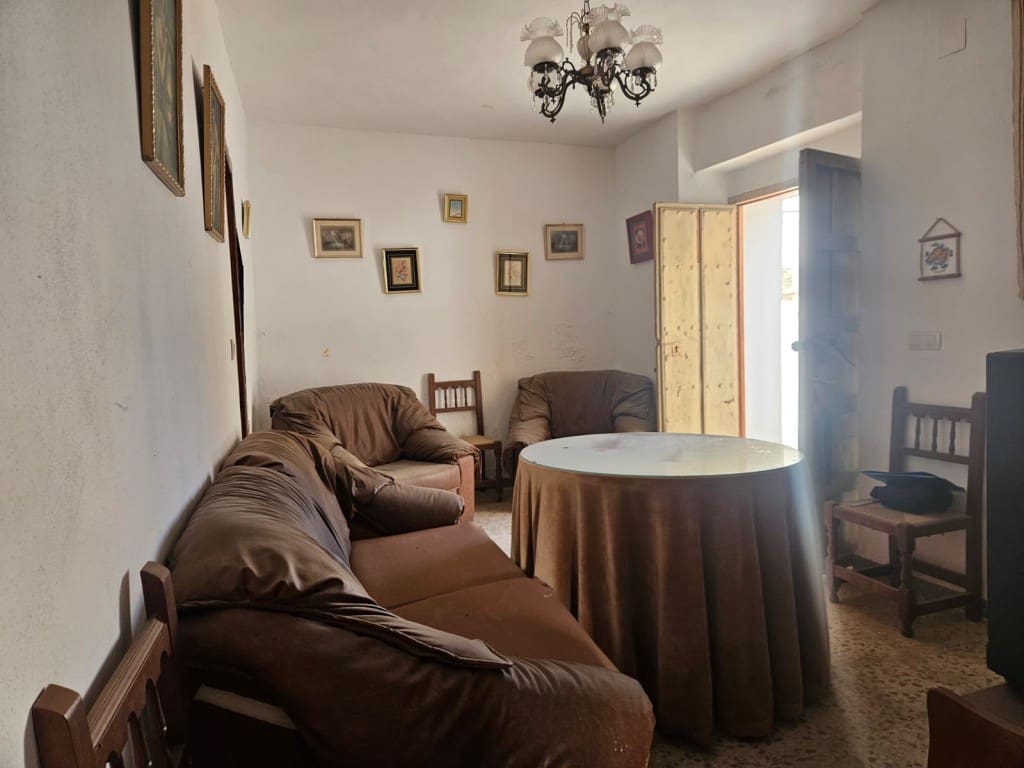 Townhouse for sale in Fuente-Tójar, Córdoba photo 5