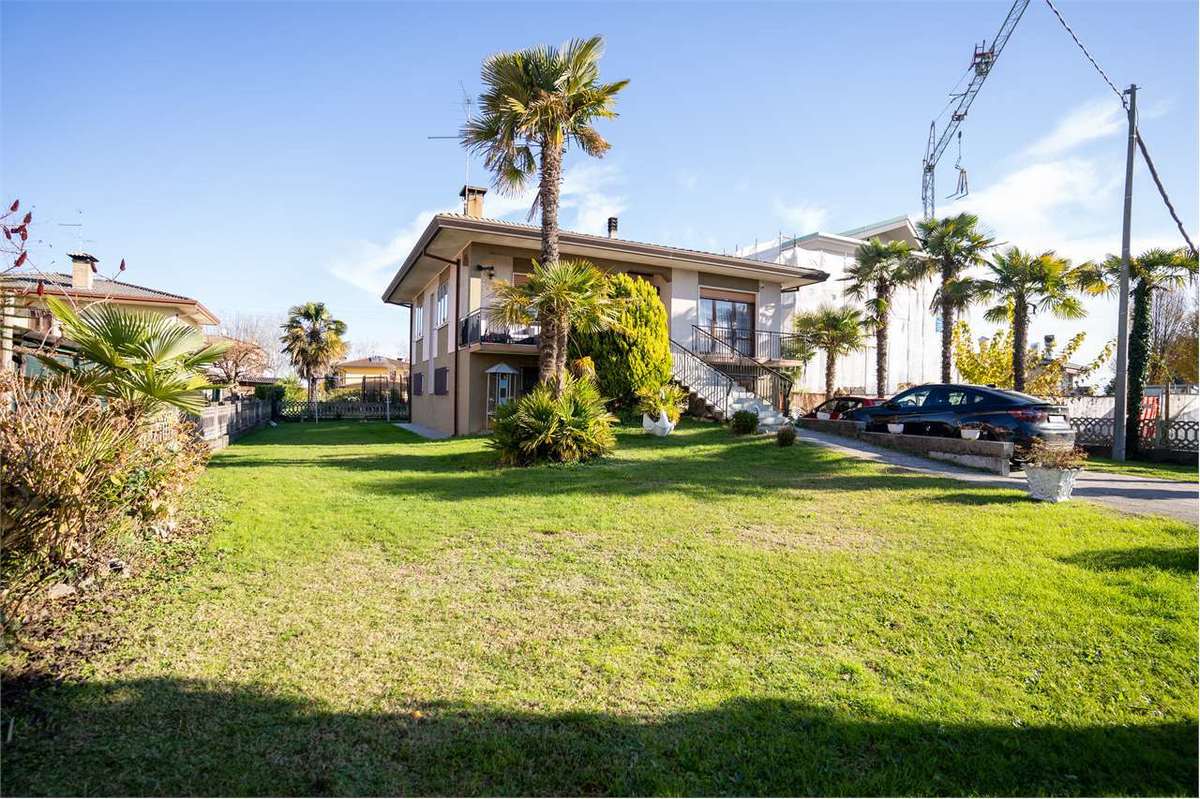 2 bedrooms detached house, 233 m² San Stino di Livenza, Venice (province) photo 2