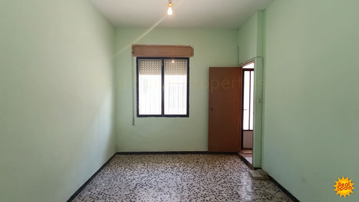 Townhouse for sale in Vélez-Rubio, Almería photo 3