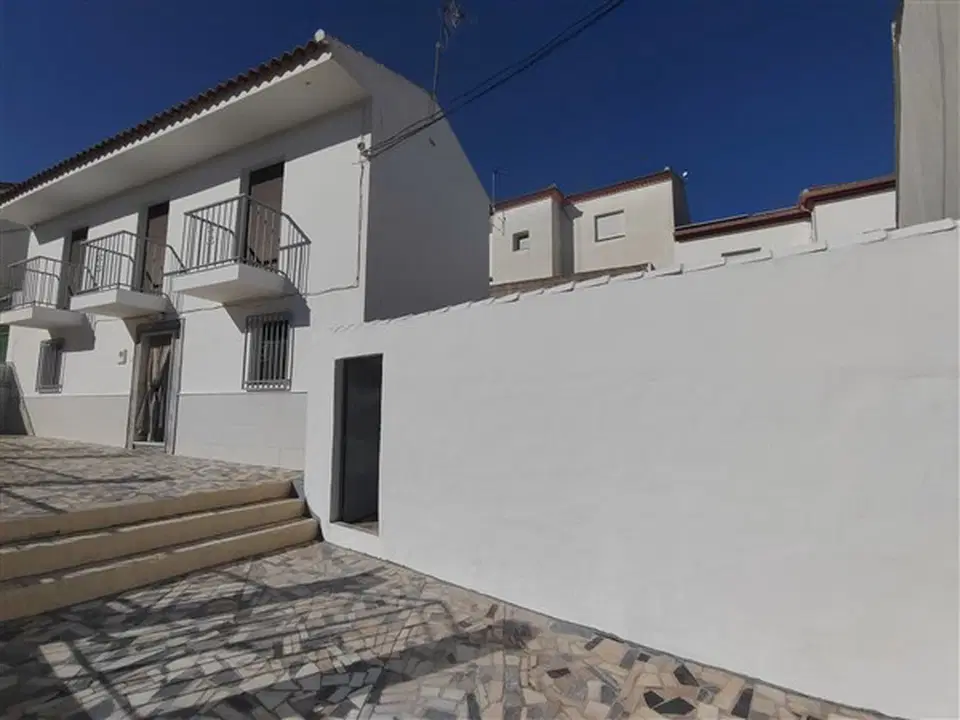 Village house in Ventorros De La Laguna, Granada photo 3