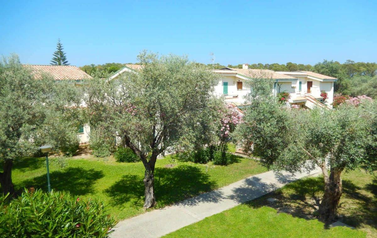 Property in Sant Andrea Apostolo Dello Ionio photo 2