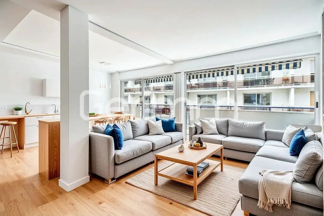 Apartment for sale in Grenoble — 2 bedrooms, 90 m²