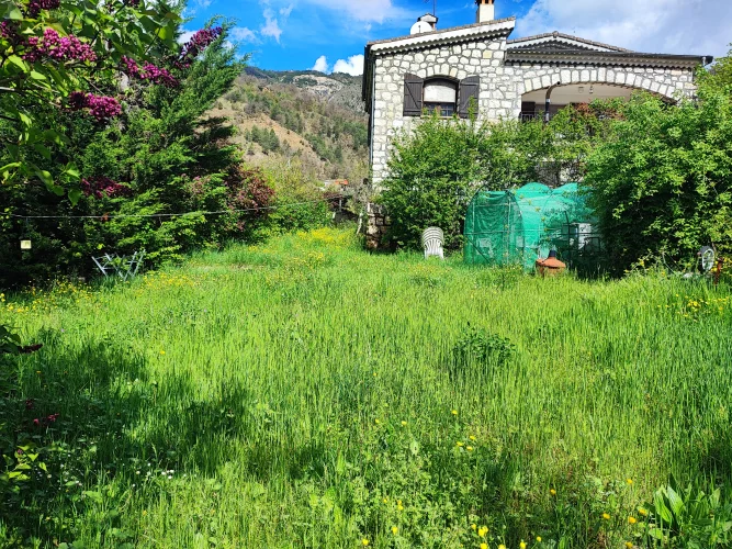 Charming Village Home with Scenic Mountain Views in Daluis, Near Nice photo 2