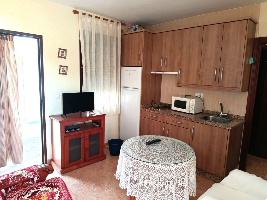 Townhouse for sale in Fuente-Tójar, Córdoba photo 2