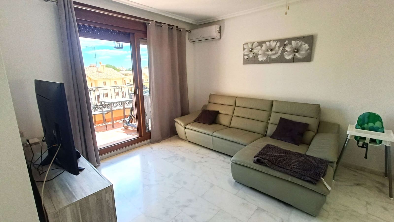 Apartment for sale in Algorfa, Alicante photo 3