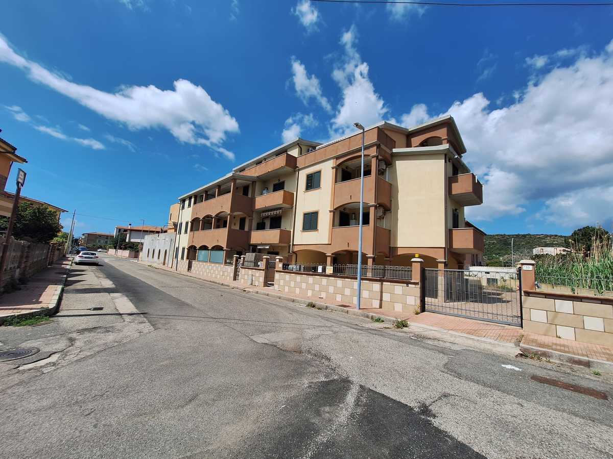 Property in Bosa photo 5