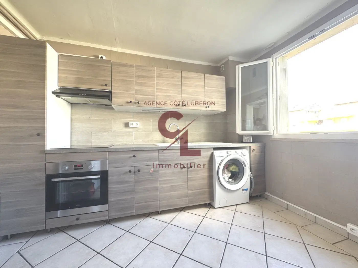 Apartment for sale in Cavaillon — 2 bedrooms, 64 m² photo 3