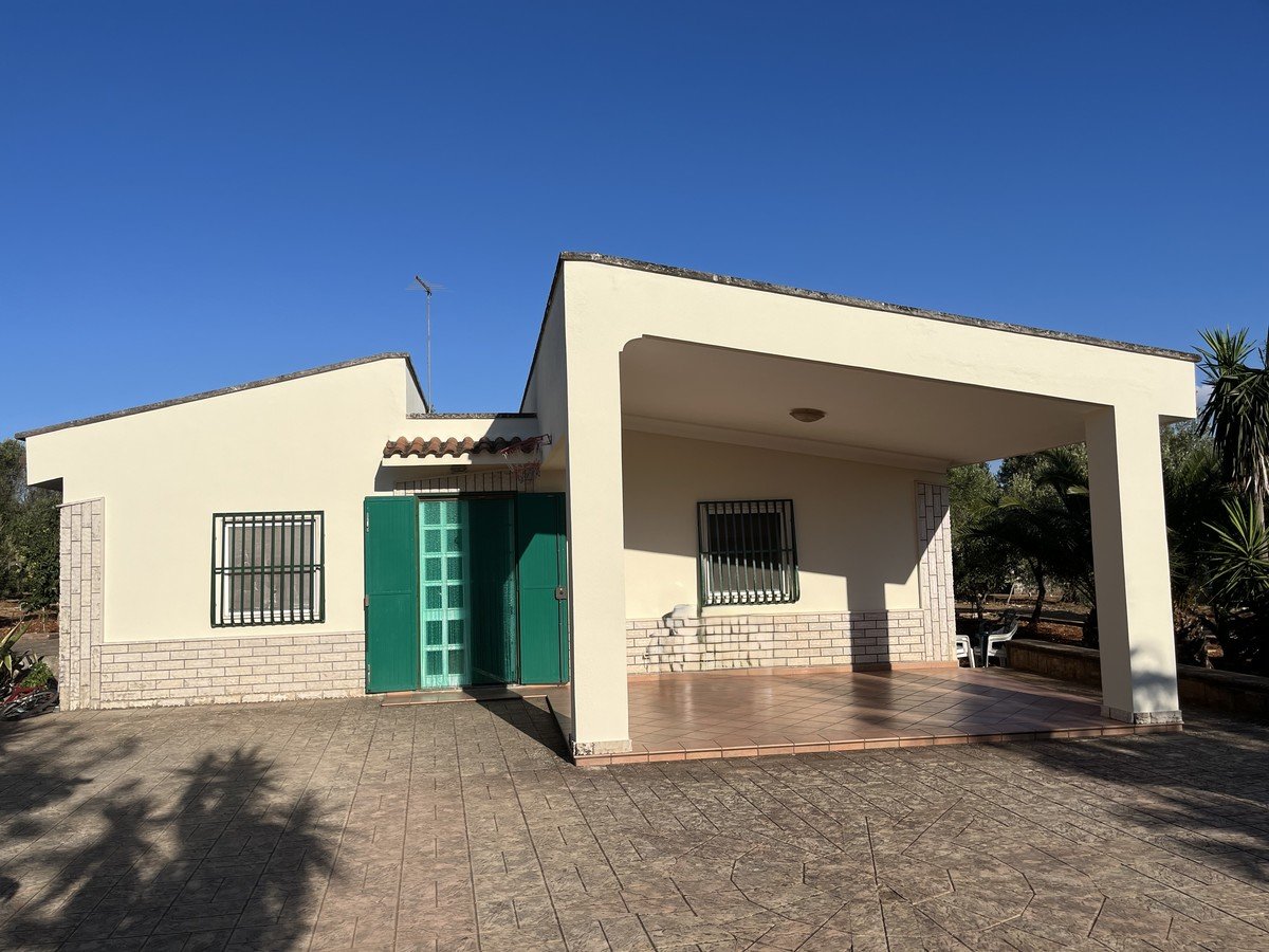 2 bedrooms villa, 120 m² Ceglie Messapica, Brindisi (province) Itria Valley