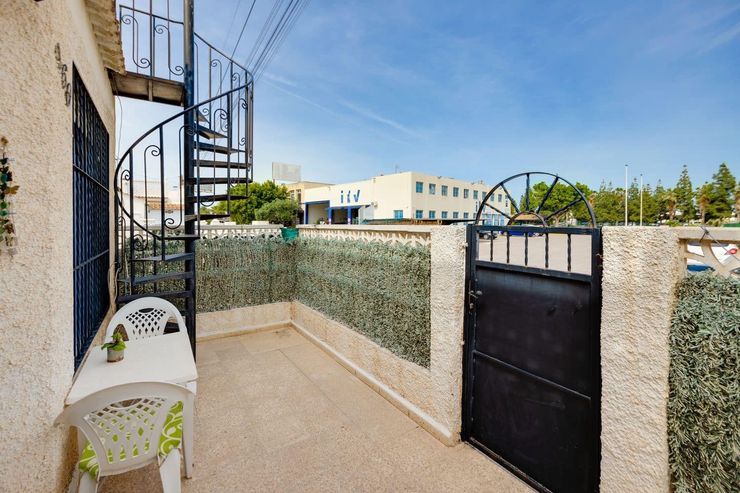 Townhouse for sale in El Chaparral - La Siesta - La Torreta, Torrevieja, Alicante photo 5