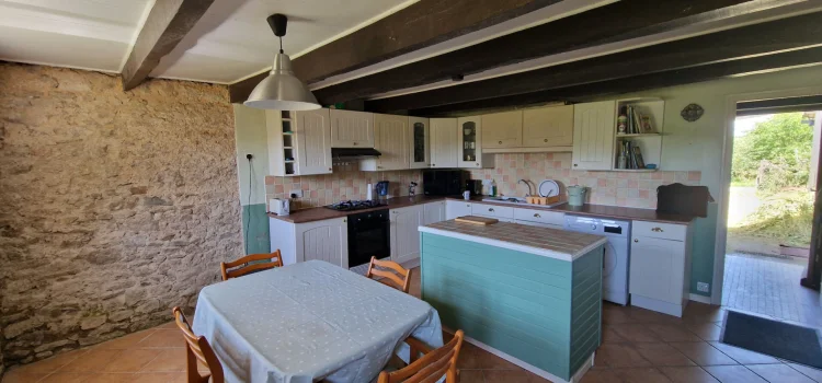 Morbihan Detached 3 Bed Home to Renovate, with Garden, Attached Outbuilding, Sheds and Parking photo 4