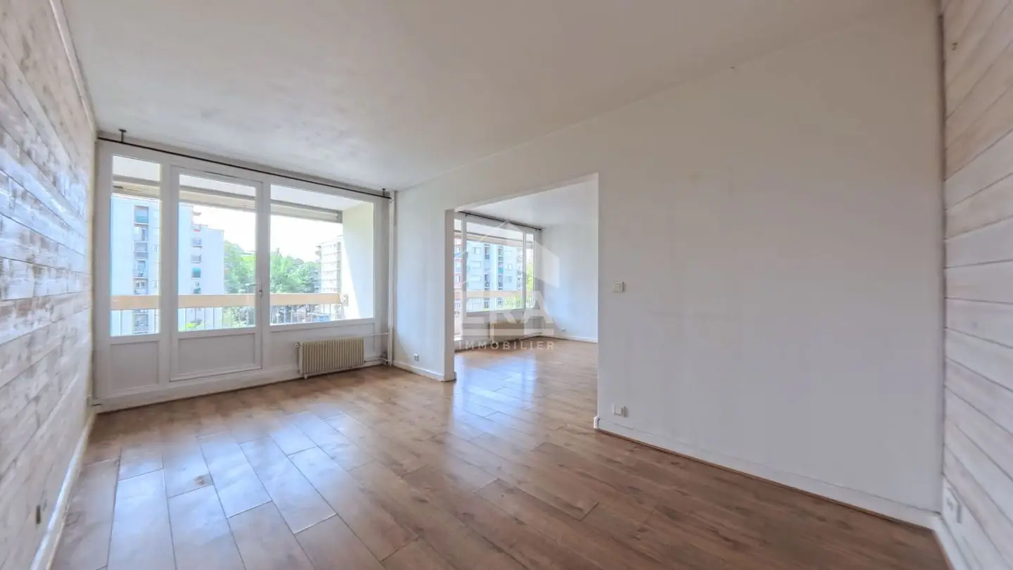 Apartment for sale in Saint Denis — 3 bedrooms, 85 m² photo 5