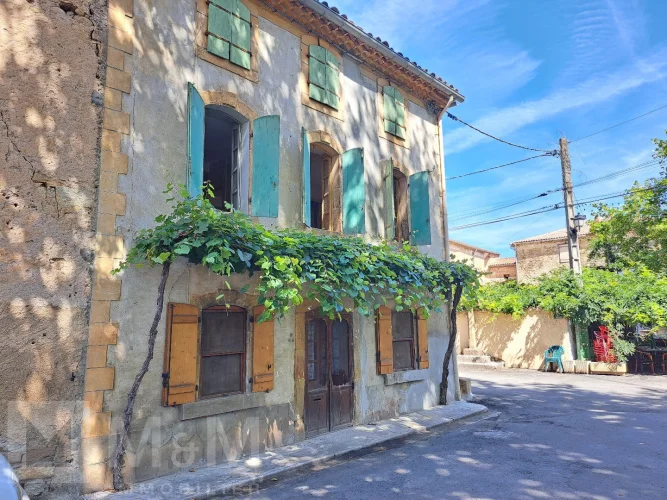 Large 18th-Century House to Renovate, Located on T