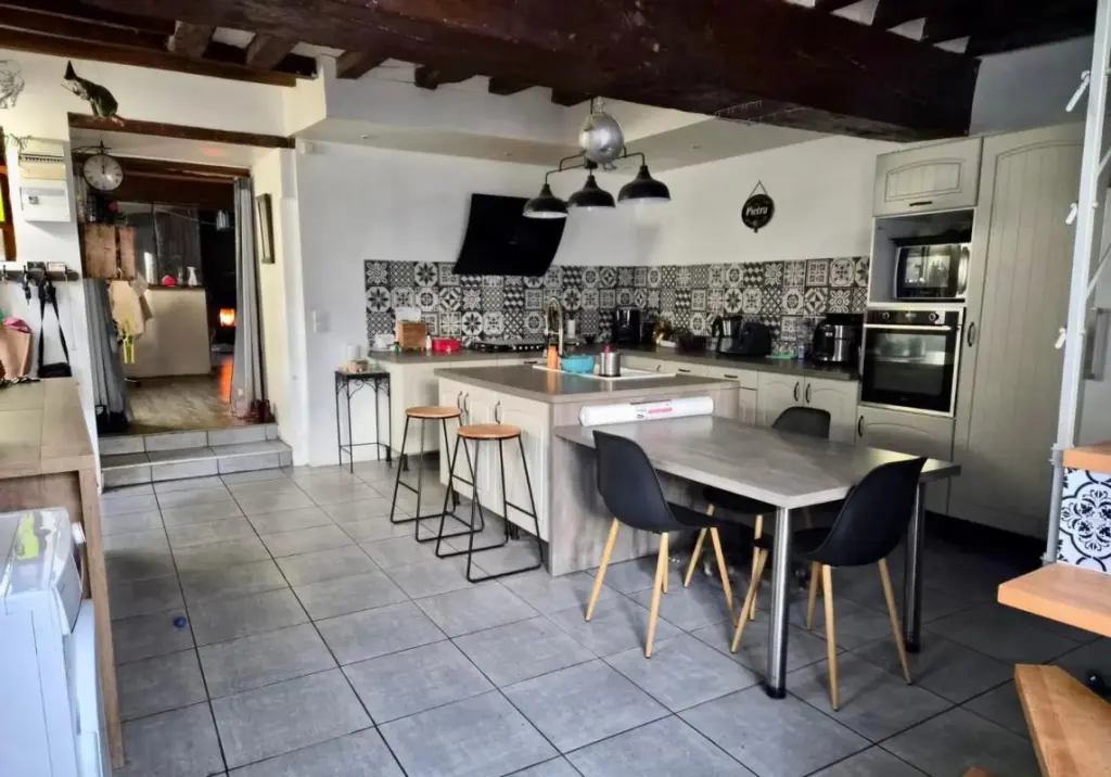 House for sale in Courcelles La Foret — 5 bedrooms, 200 m² photo 2