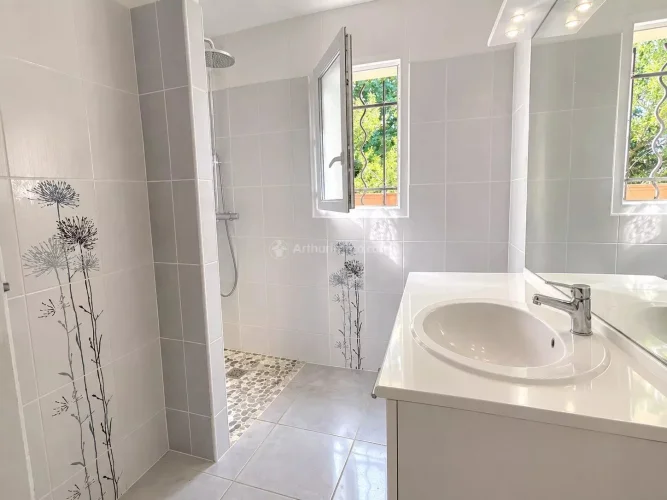 Bright 95 m² House with Garden in Gaillac photo 3