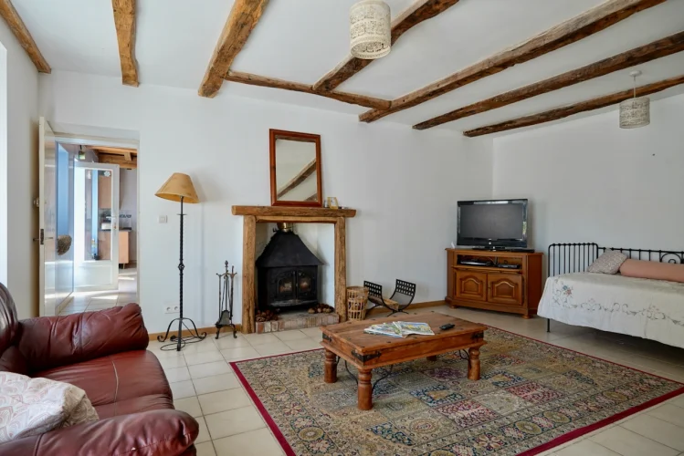 2/3 Bedroomed House with Outbuildings and Detached Garden photo 4