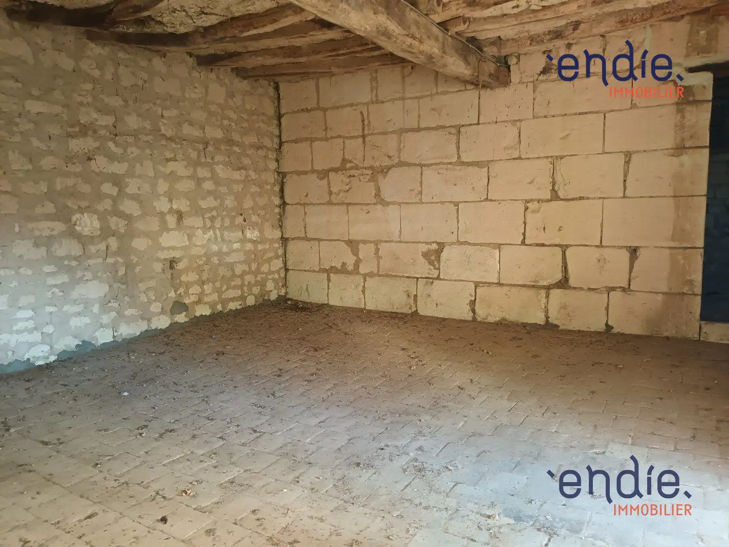 House for sale in Seuilly — 3 bedrooms, 110 m² photo 4