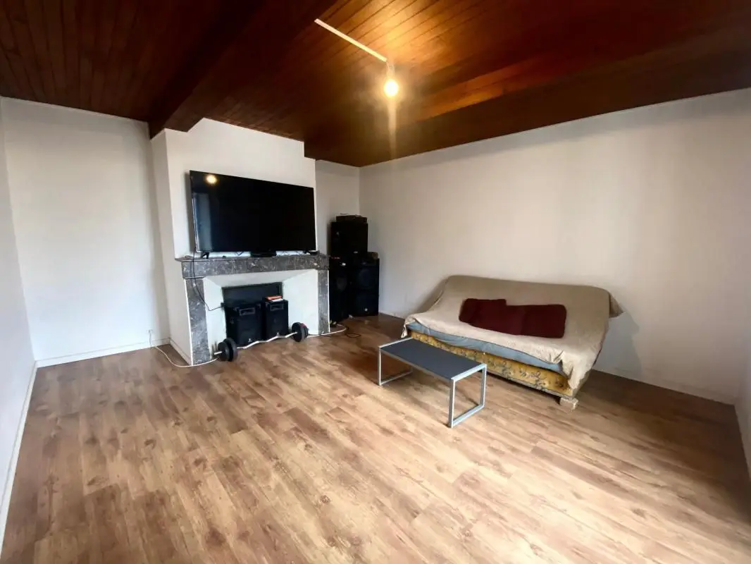 House for sale in Viella — 3 bedrooms, 147 m² photo 3