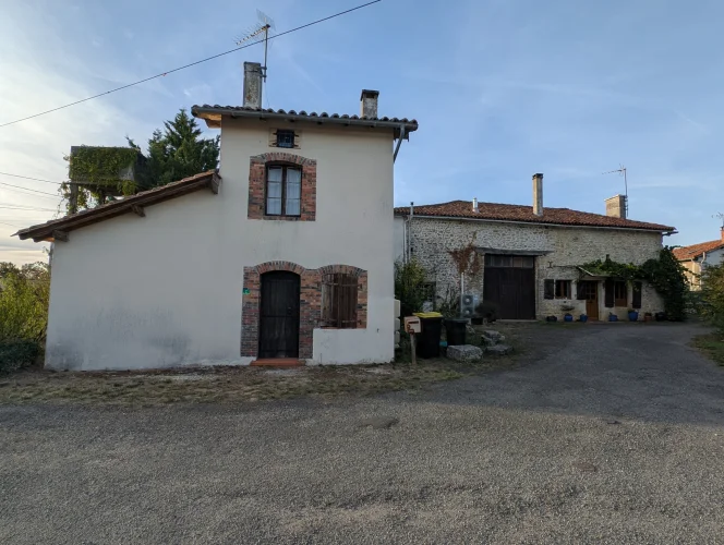 Authentic Detached Country House with Gite, Barn, Swimming photo 3