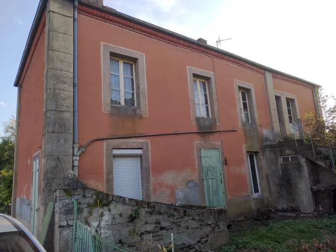 Renovation Property: Detached Stone House - Lots of Potential- Open to Offers photo 4