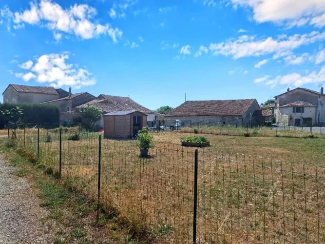 Rental Investment Closed Ruffec 16700 photo 4