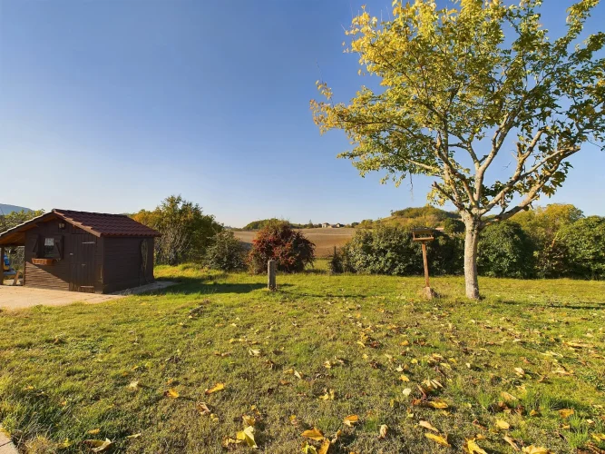 House Close to a Montayral with Pool and Lovely Views photo 5