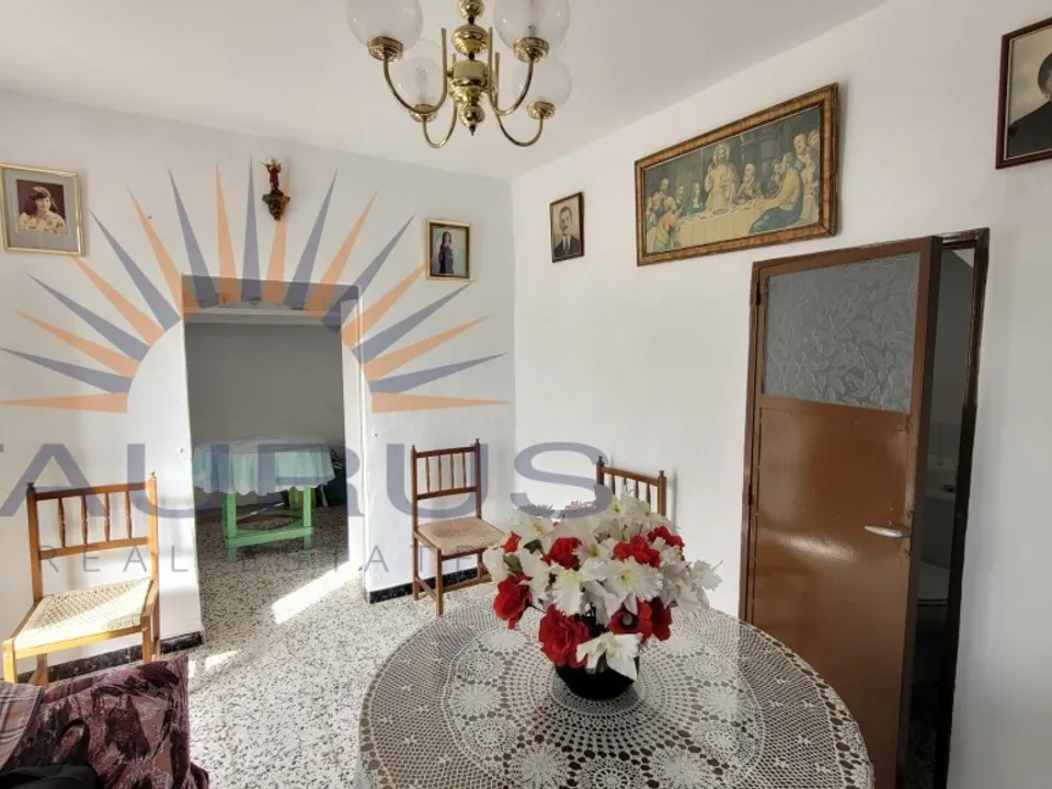 Taurus Real Estate photo 5