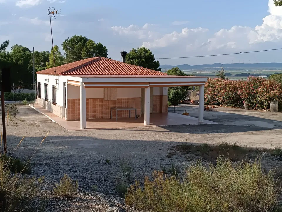 Stratus International Properties