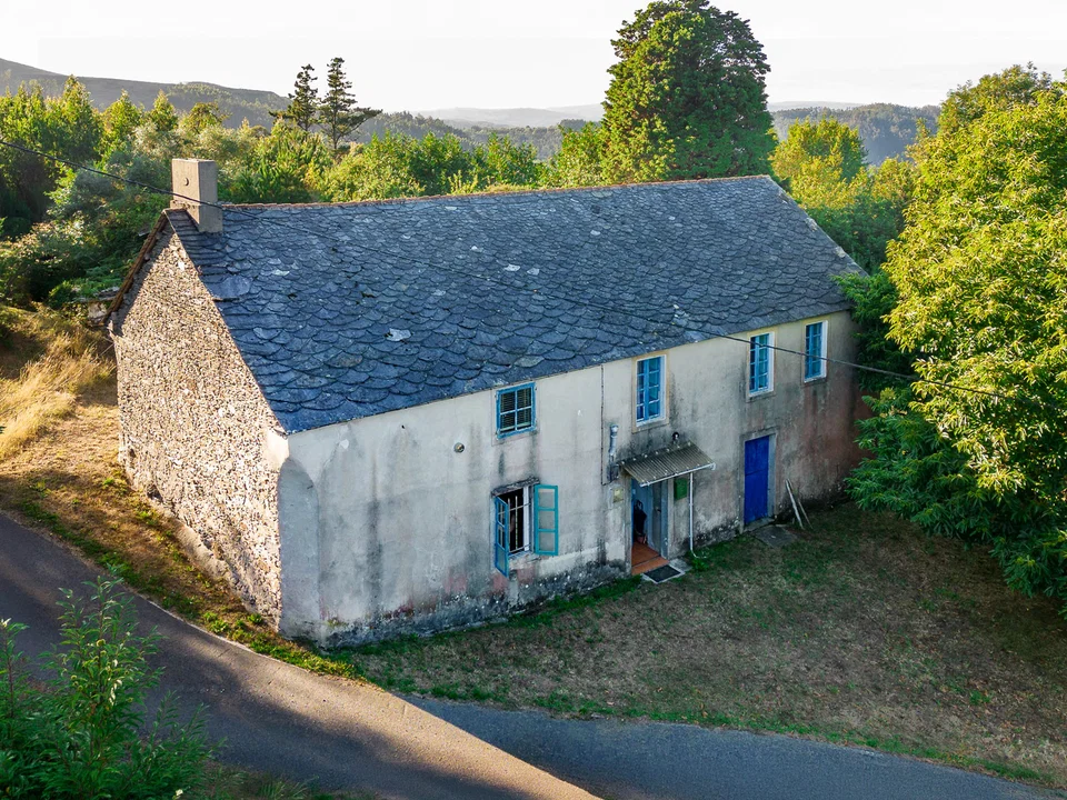 Country house in As Somozas (Ferrol), La Coruna province