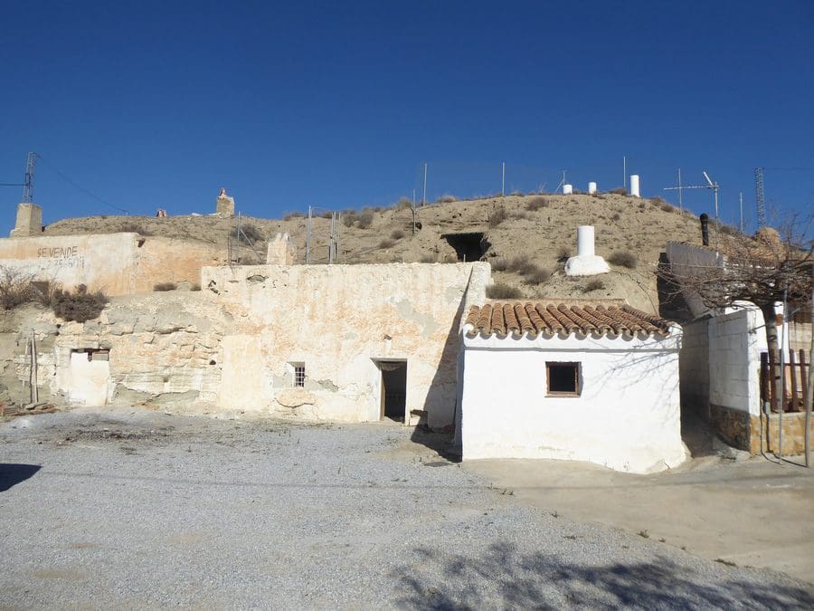 Cave House for sale in Baza, Granada