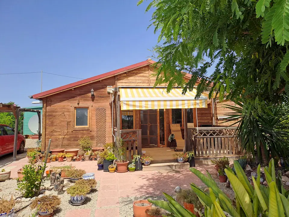 Wooden chalet in El Realengo, Alicante province