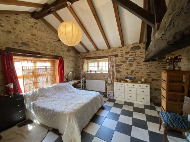 Pretty House on One Level with 3 Bedrooms, a Barn and a Garden photo 5