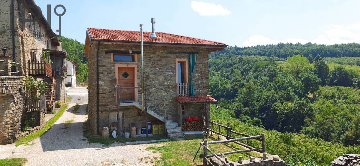 3 bedrooms country house, 300 m² Perletto, Cuneo (province) photo 5
